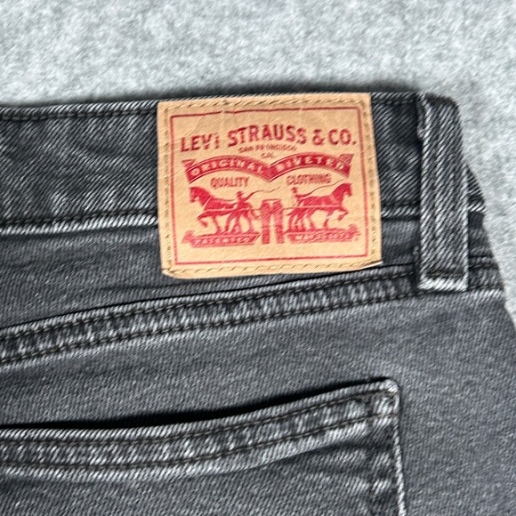 Levi's denim jeans Womens 31x30 Black Superlow Boot Low Rise Distressed red tab - Picture 16 of 16